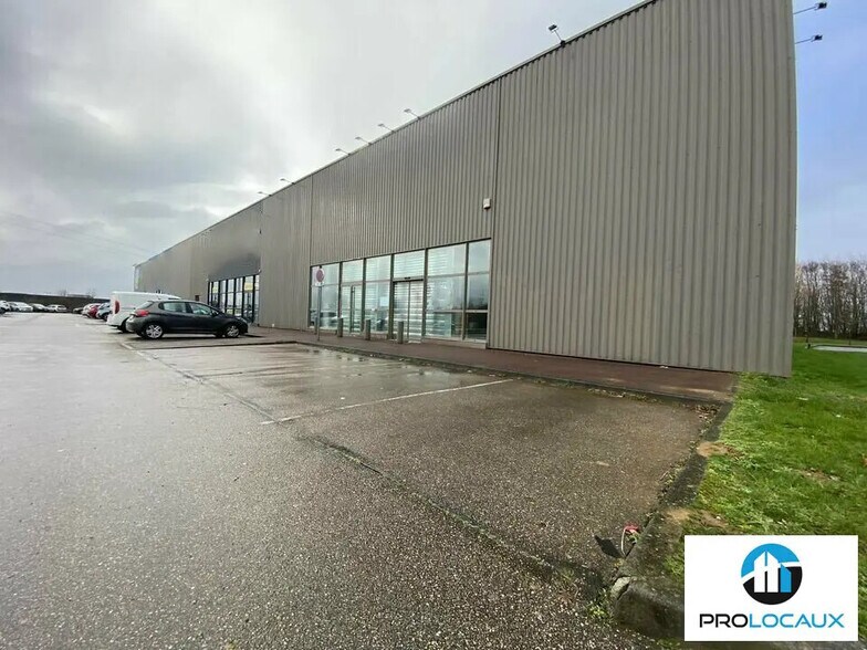 Local commercial dans Barentin à louer - Photo de l’immeuble – Image 2 sur 15