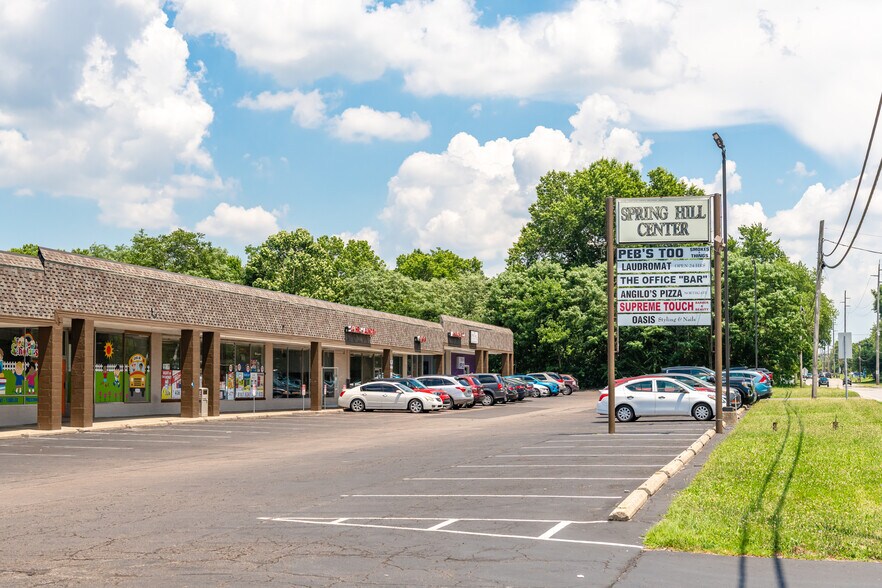 3100-3130 Springdale Rd, Cincinnati, OH à louer - Photo principale – Image 1 sur 3