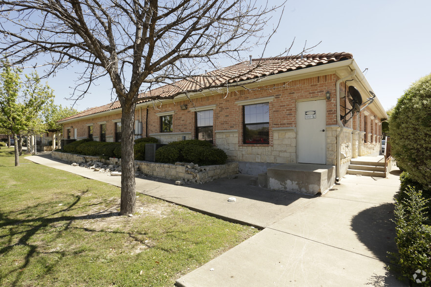 7600 Stonebrook Pky, Frisco, TX à vendre - Photo de l’immeuble – Image 3 sur 6
