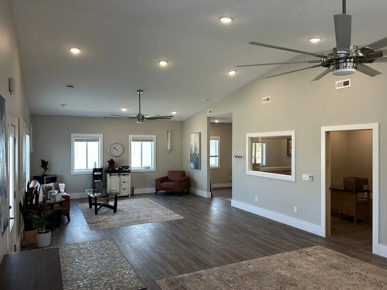 100 Lipton St, Tea, SD à vendre - Photo intérieure – Image 3 sur 19