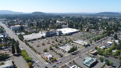 11930 NE Glisan St, Portland, OR - Vue aérienne  vue de carte - Image1