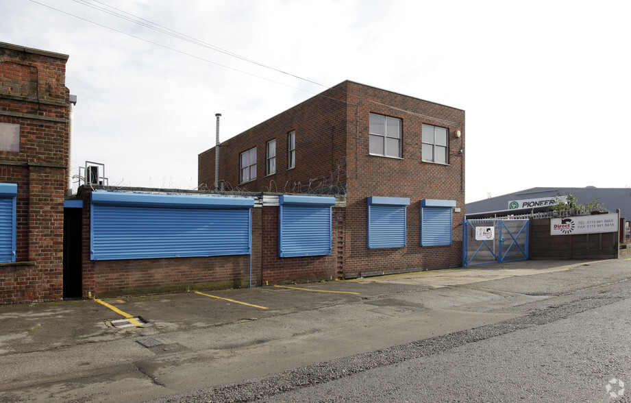 Trent Ln, Nottingham à vendre - Photo de l’immeuble – Image 2 sur 2