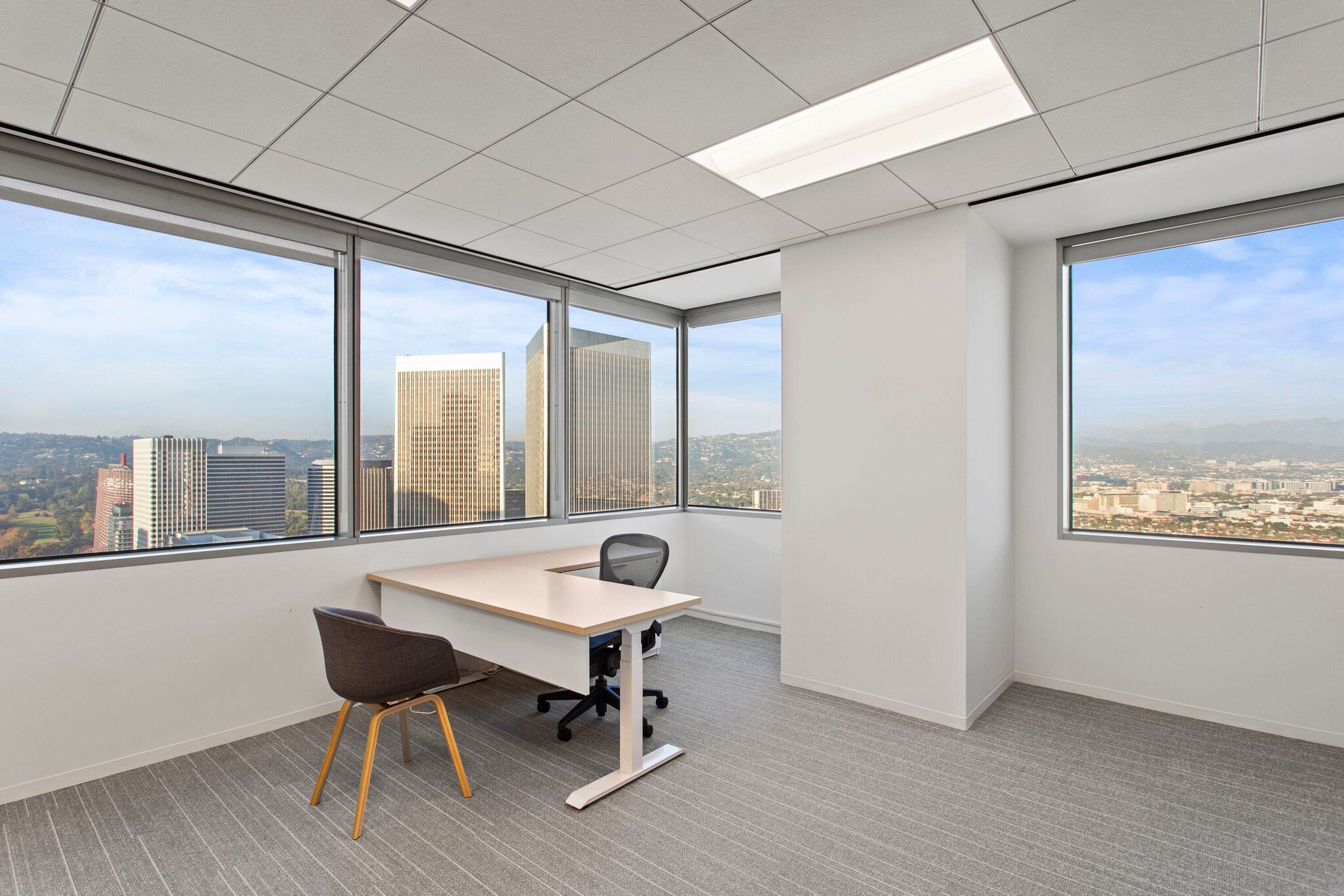 2121 Avenue of the Stars, Century City, CA à louer Photo intérieure– Image 1 sur 13