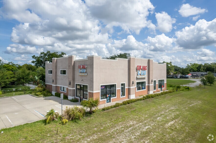 700 North St, Fern Park, FL à vendre - Photo de l’immeuble – Image 3 sur 16