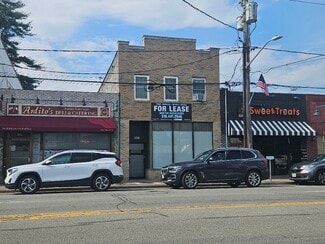 Plus de détails pour 158 Jericho Tpke, Mineola, NY - Local commercial à louer