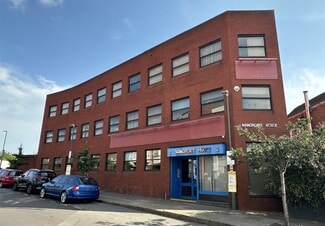 Plus de détails pour 2 Manorgate Rd, Kingston Upon Thames - Bureau à vendre