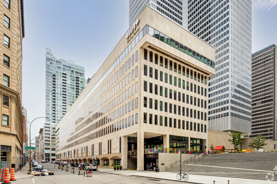 1240 Boul Robert-Bourassa, Montréal, QC à louer - Photo principale – Image 1 sur 9