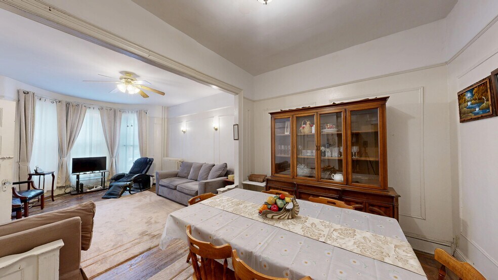 900 Brooklyn Ave, Brooklyn, NY à vendre - Photo intérieure – Image 3 sur 26