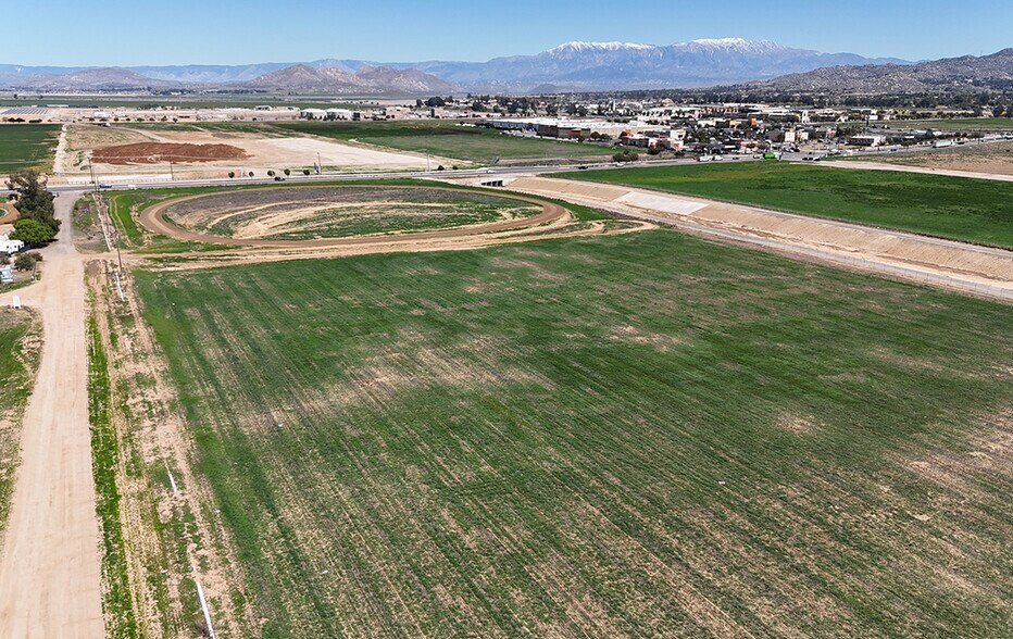 Ethanac & Evans Rd, Menifee, CA à vendre - Aérien – Image 3 sur 4