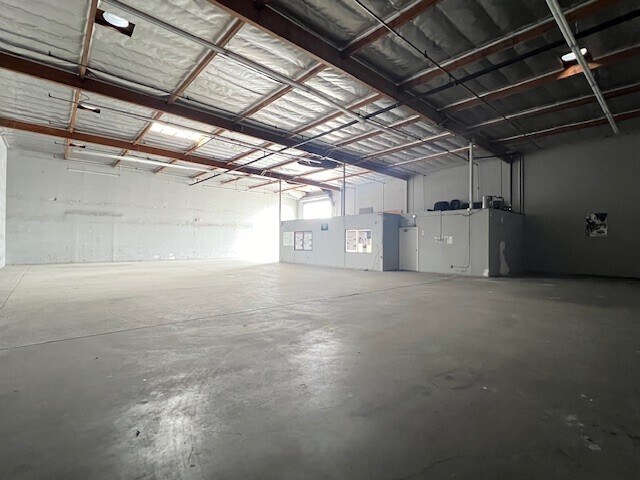 3768 Rockwell Ave, El Monte, CA à louer - Photo de l’immeuble – Image 3 sur 11
