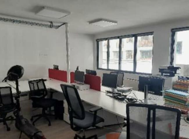 Plus de détails pour 74 Boulevard De Reuilly, Paris - Bureau à louer
