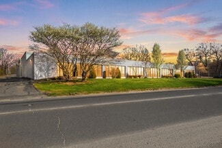 Plus de détails pour 266 Brookside Rd, Waterbury, CT - Industriel/Logistique à vendre