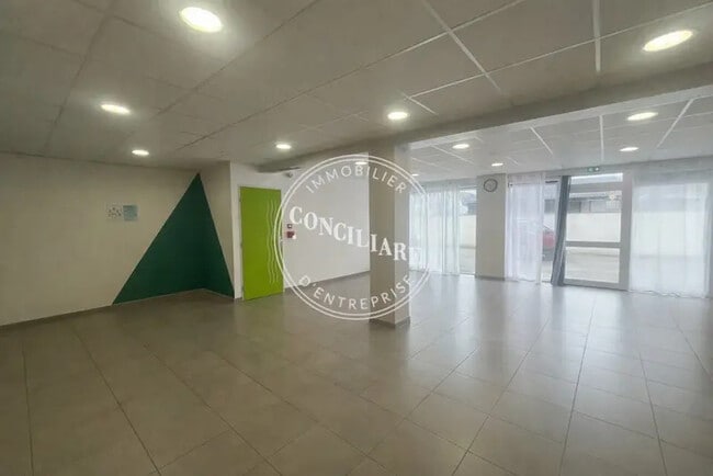 Plus de détails pour 77 Route De Lombez, Plaisance-du-Touch - Bureau à louer