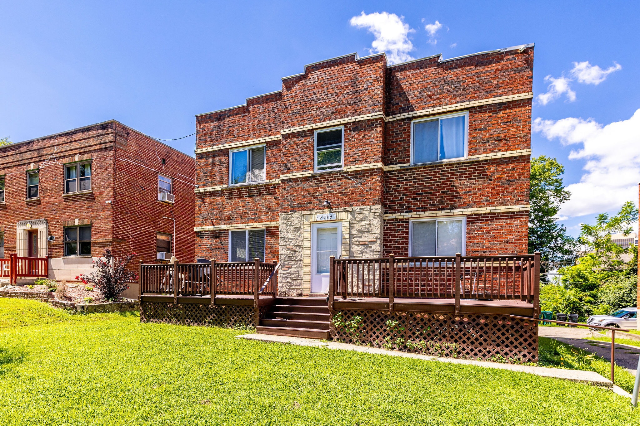 7119 Eastlawn Dr, Cincinnati, OH à vendre Photo principale– Image 1 sur 27