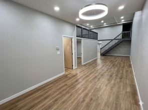 153-191 High St SE, Salem, OR à louer Photo intérieure– Image 1 sur 19