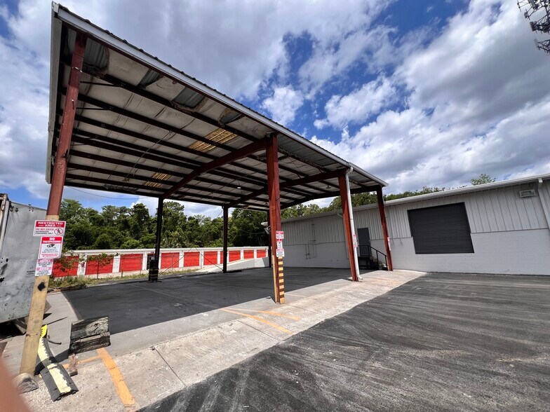 5387 L B McLeod Rd, Orlando, FL à vendre - Photo de l’immeuble – Image 3 sur 17