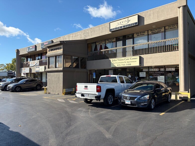 151 S Springfield Ave, Joliet, IL à vendre - Photo de l’immeuble – Image 3 sur 6