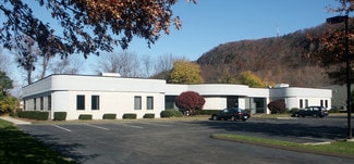 Plus de détails pour 7 Research Dr, Woodbridge, CT - Bureau à vendre