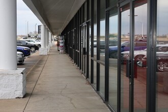 2702 Richard Joseph Blvd, Joplin, MO à louer Photo de l’immeuble– Image 1 sur 6