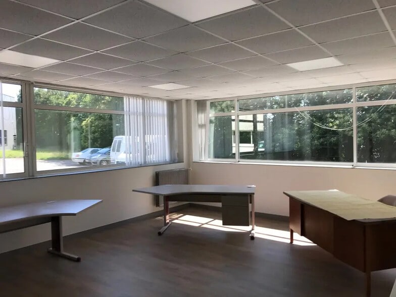 Bureau dans Quimper à louer - Photo de l’immeuble – Image 1 sur 2