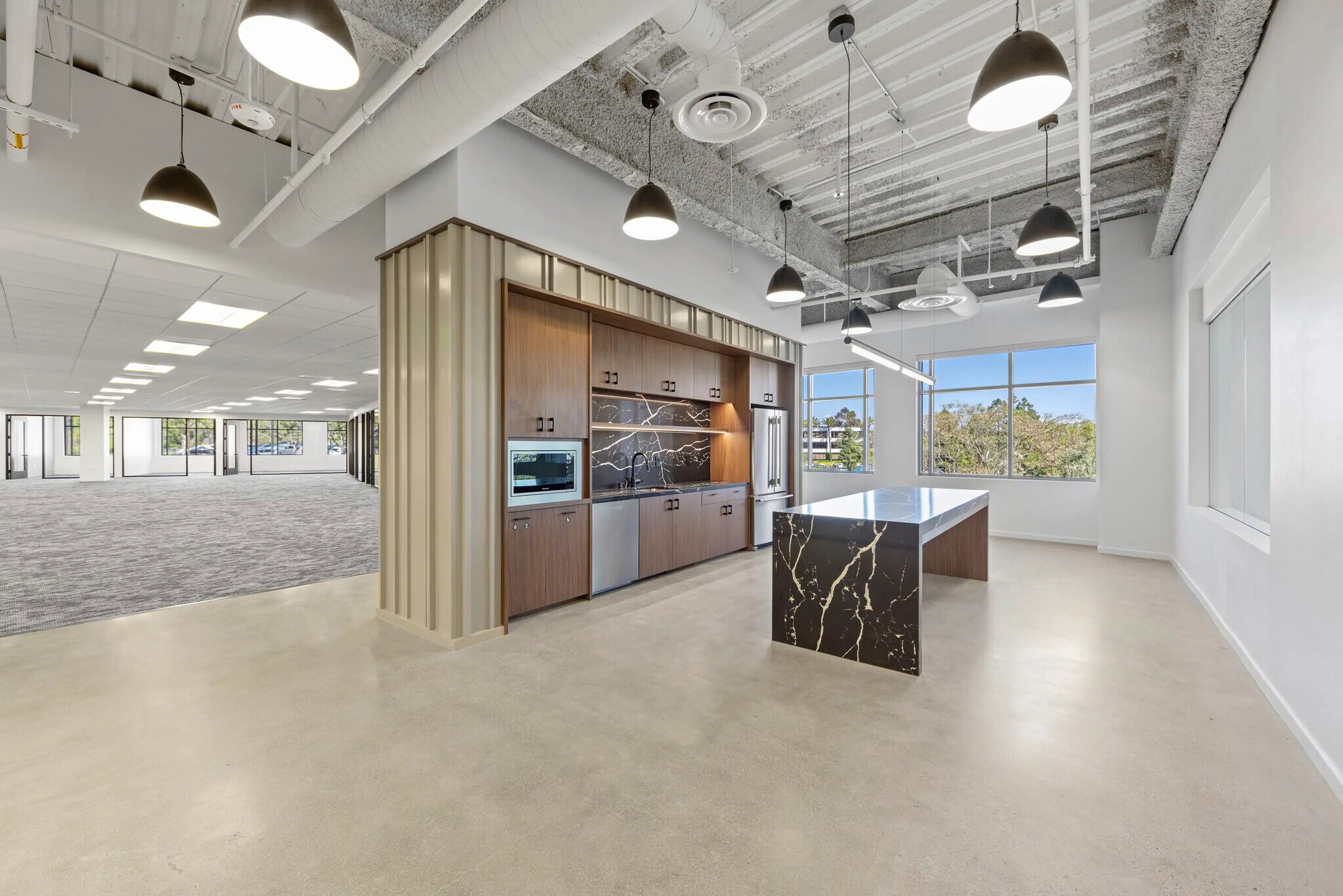 12544 High Bluff Dr, San Diego, CA à louer Photo intérieure– Image 1 sur 5