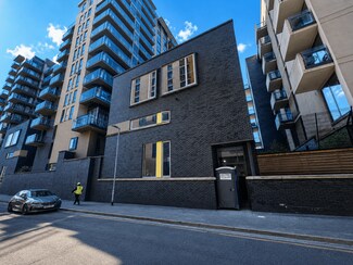 Plus de détails pour 3 King St, Salford - Bureau à louer
