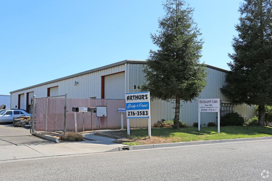 5476-5480 W Mission St, Fresno, CA à louer - Photo de l’immeuble – Image 3 sur 4