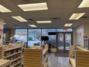 38-08 Union St, Flushing, NY à louer Photo intérieure– Image 2 sur 3