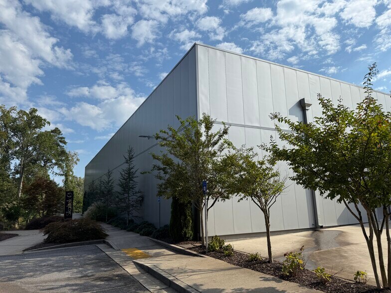 5510 Ecopark Dr, Alpharetta, GA à vendre - Photo de l’immeuble – Image 2 sur 27