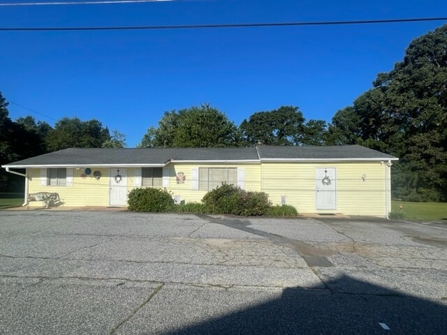 140 Schoolyard Rd, Boiling Springs, SC à vendre - Photo de l’immeuble – Image 2 sur 3