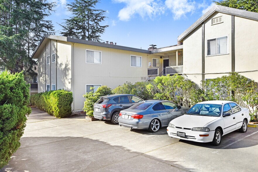 19 Knoll Ln, Mill Valley, CA à vendre - Photo de l’immeuble – Image 2 sur 19