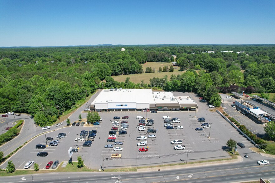 956-968 W Main St, Rockwell, NC à louer - Photo de l’immeuble – Image 2 sur 4