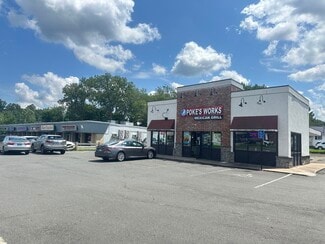Plus de détails pour 838 Farmington Ave, Bristol, CT - Local commercial à vendre