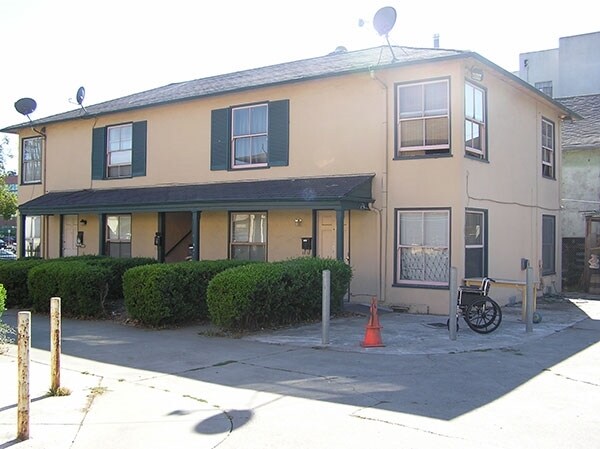 1283 University Ave, Berkeley, CA à vendre - Photo de l’immeuble – Image 3 sur 28