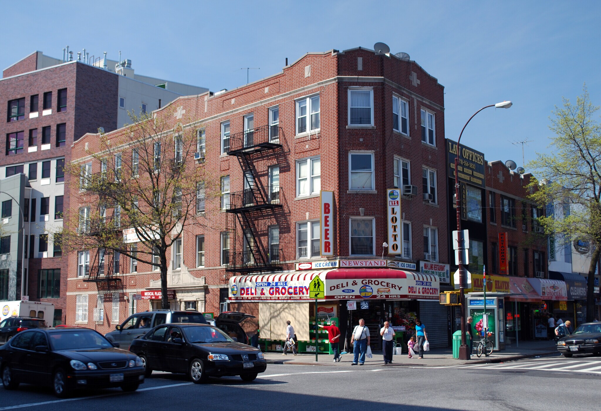 1932 Kings Hwy, Brooklyn, NY à louer Photo principale– Image 1 sur 12