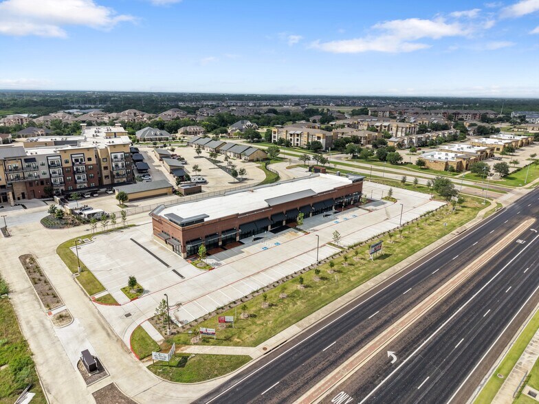 3339-3349 University Drive, Bryan, TX à louer - Photo de l’immeuble – Image 3 sur 8