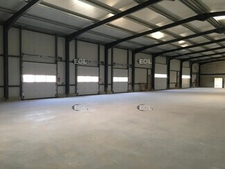 Plus de détails pour Local d'activités à louer