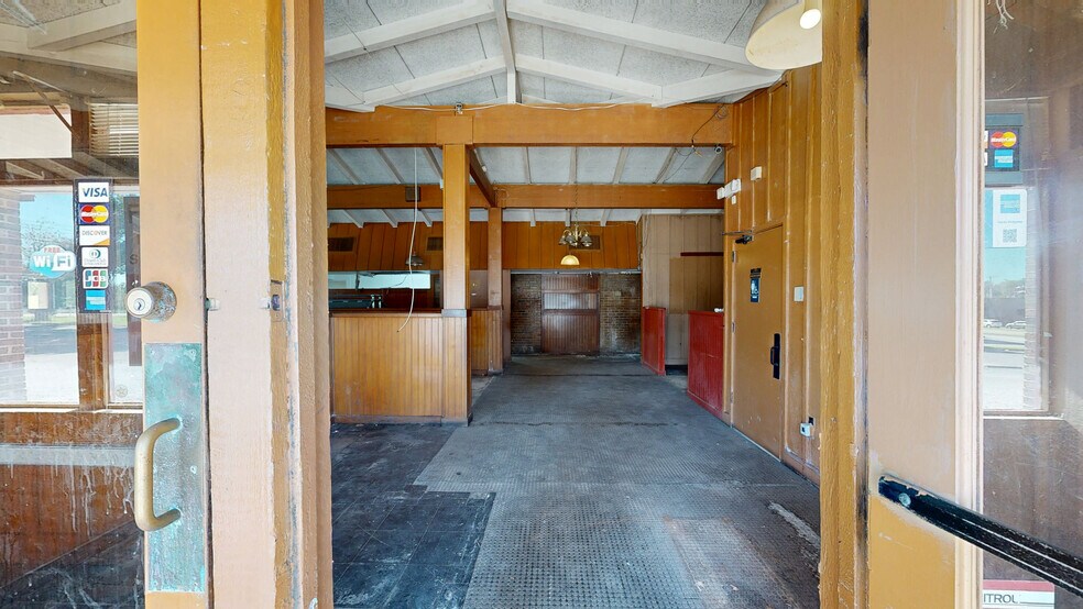 4594 Yale Rd, Memphis, TN à vendre - Numérisation 3D Matterport – Image 3 sur 35