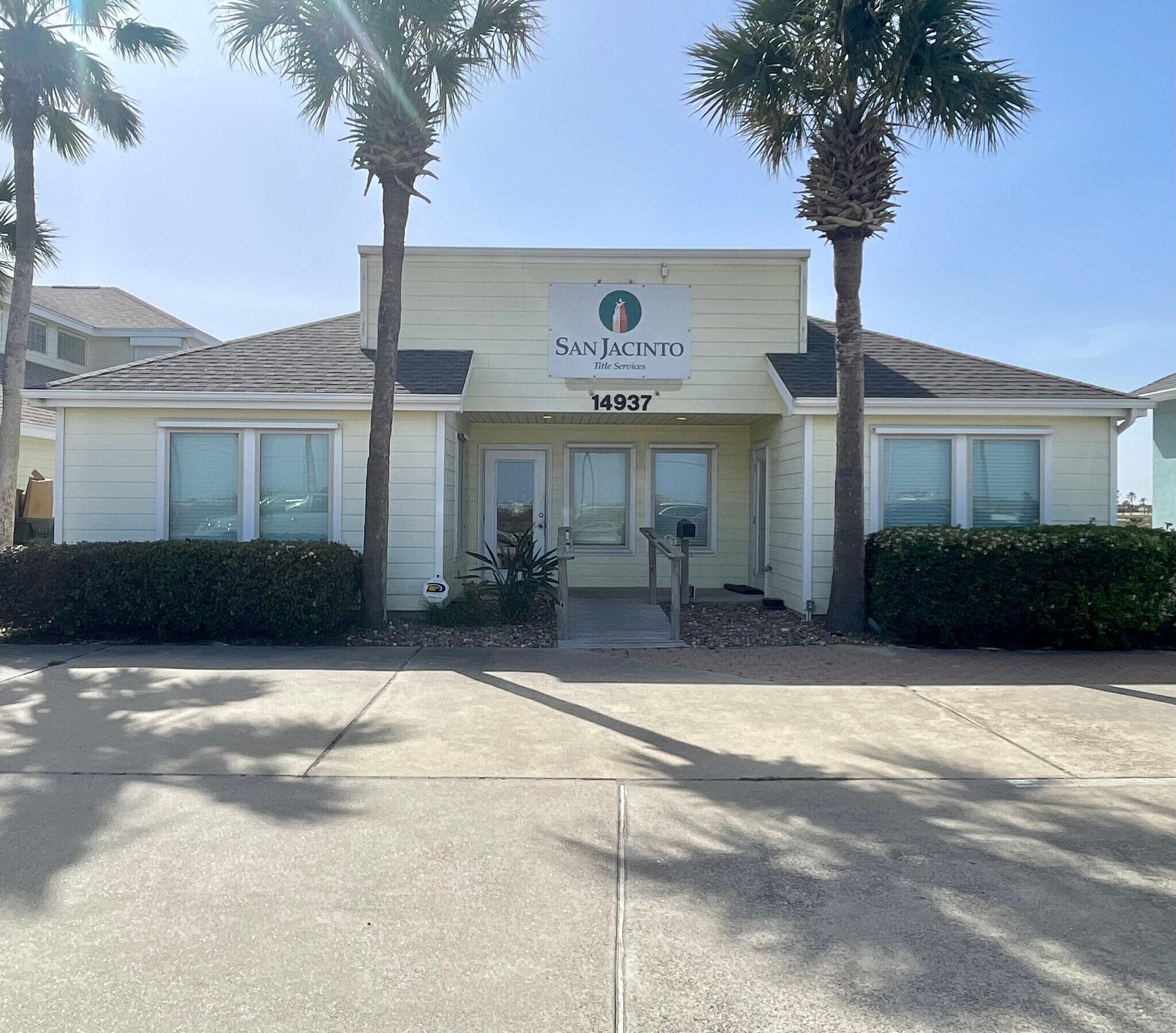 14937 S Padre Island Dr, Corpus Christi, TX à louer Photo de l’immeuble– Image 1 sur 8
