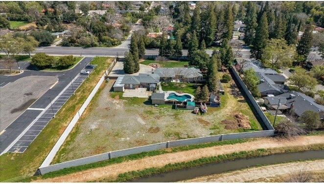 4481 Palm Ave, Fresno, CA à vendre - Photo de l’immeuble – Image 2 sur 3