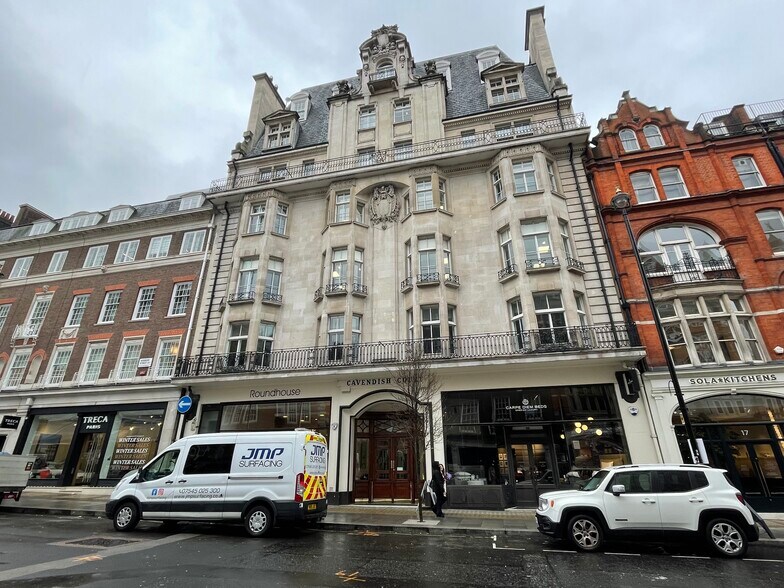 11-15 Wigmore St, Londres à louer - Photo de l’immeuble – Image 2 sur 16