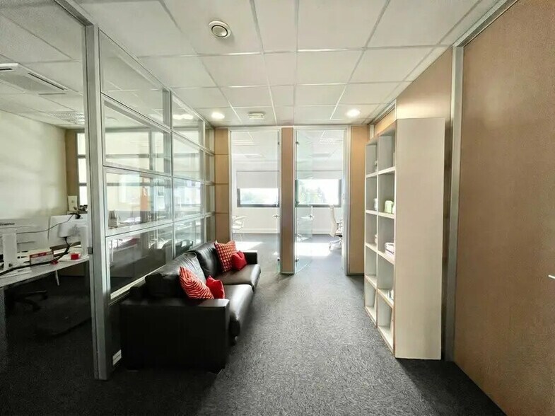 Bureau dans Cagnes-sur-Mer à louer - Photo intérieure – Image 1 sur 10