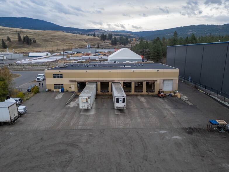 131 Tilley Rd, Kelowna, BC à vendre - Photo de l’immeuble – Image 3 sur 9