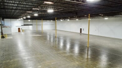 4408 Barnett Blvd, Arlington, TX à louer Photo intérieure– Image 2 sur 5