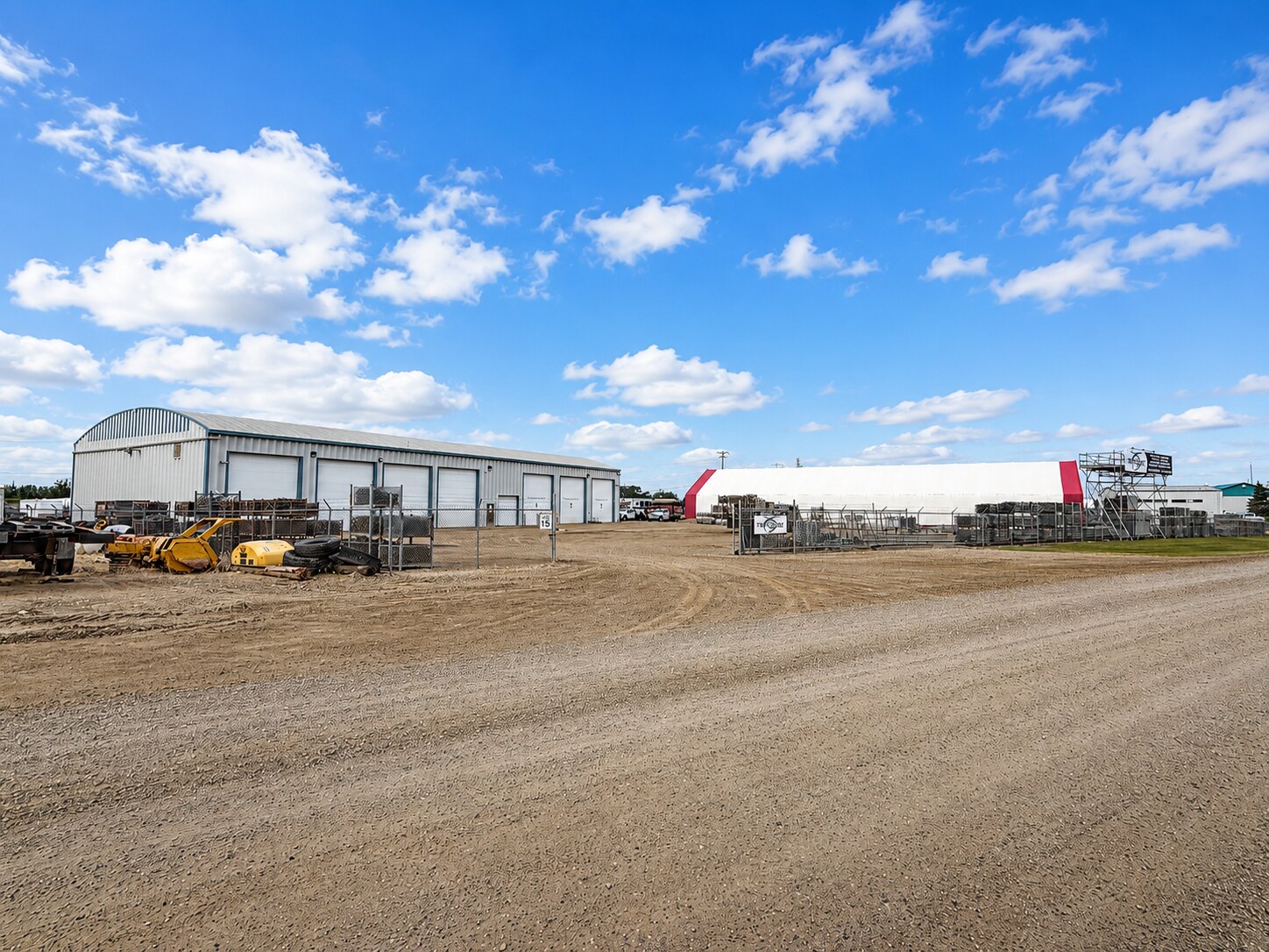 201 Kuusamo Dr, Red Deer County, AB à louer Photo intérieure– Image 1 sur 11