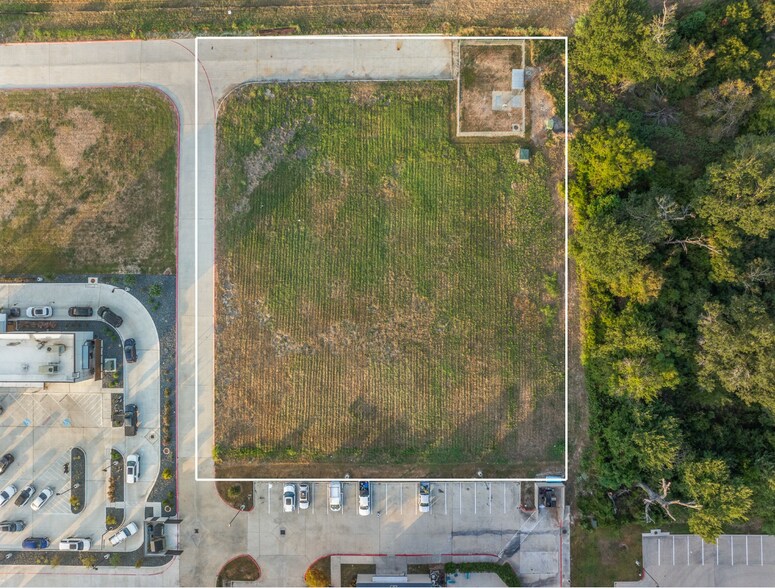 3031 University Dr, E, College Station, TX à vendre - Photo de l’immeuble – Image 2 sur 8