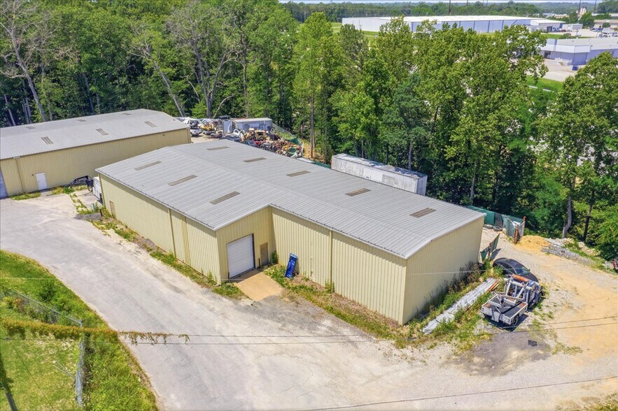 1601 W Hundred Rd, Chester, VA à vendre - Photo de l’immeuble – Image 2 sur 24