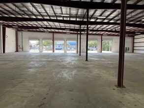6150 Metro Plex Dr, Fort Myers, FL à vendre Photo intérieure– Image 1 sur 8