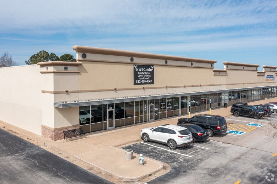 6501-6887 Highway 6 N, Houston, TX à louer - Photo de l’immeuble – Image 3 sur 8