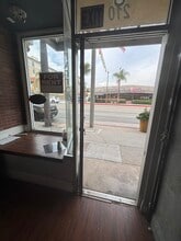 200-214 W Main St, Alhambra, CA à louer Photo intérieure– Image 1 sur 6